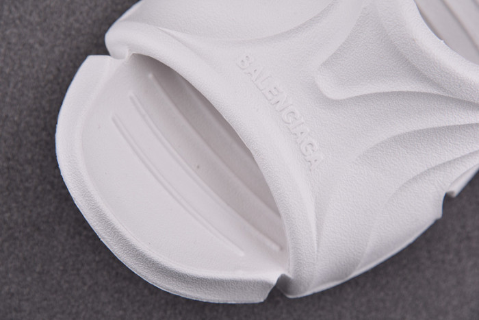 Balenciag* Sandal13