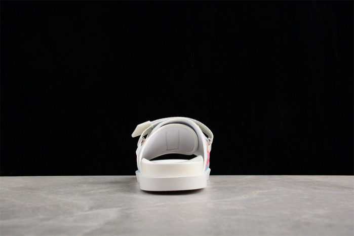 L&V SANDAL32