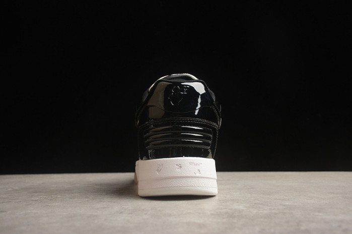 OFW SNEAKER