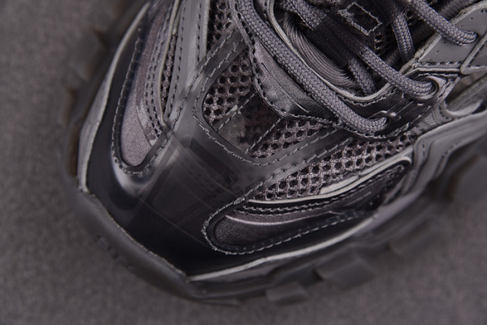 TRACK SNEAKER TS067
