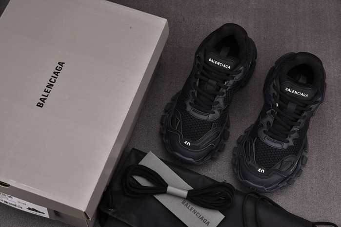 TRACK SNEAKER TS072