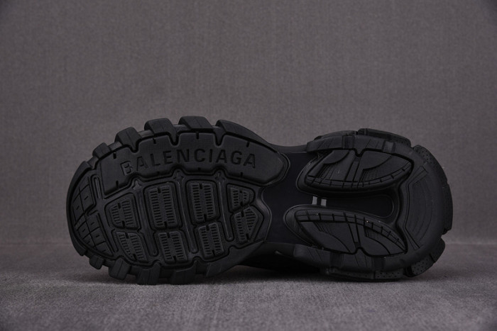 TRACK SNEAKER TS082