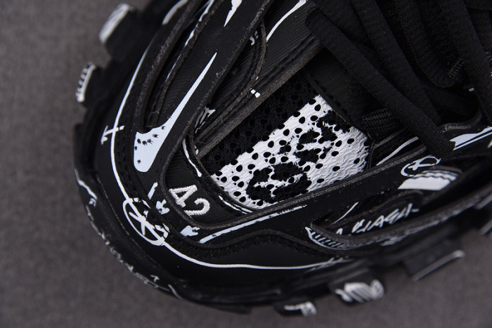 TRACK SNEAKER TS090