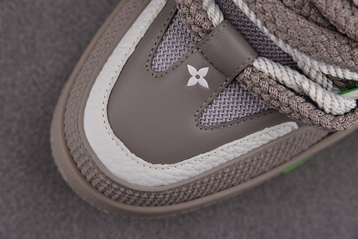 SKATE SNEAKER SS010