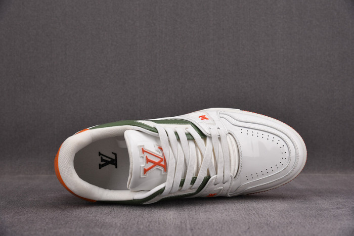 LV SNEAKER LV-000097