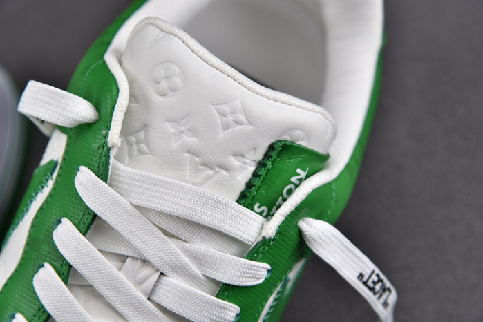 l**is V*t*n x nike air force la01