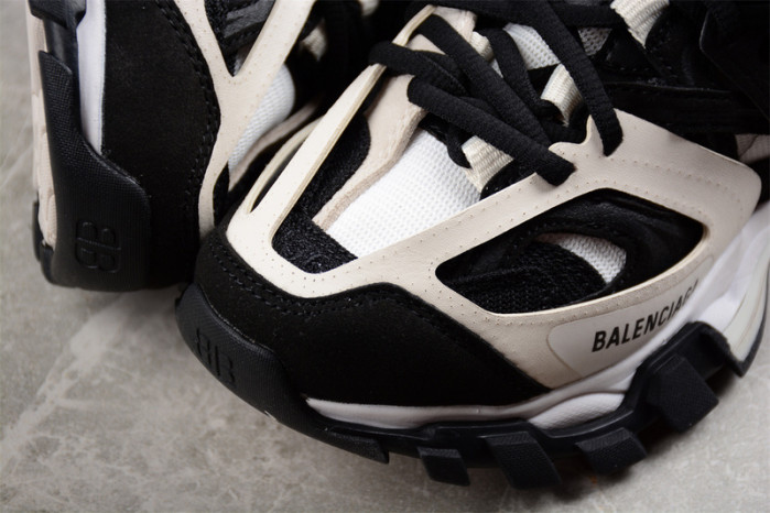 TRACK SNEAKER TS120