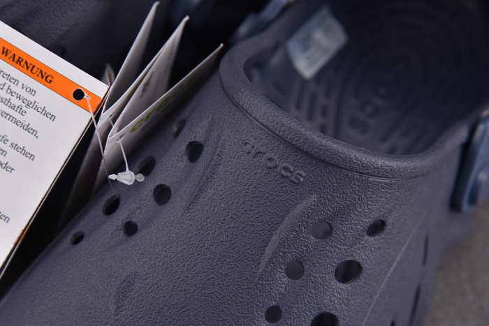 CROCS X SALEHE BEMBURY C00018