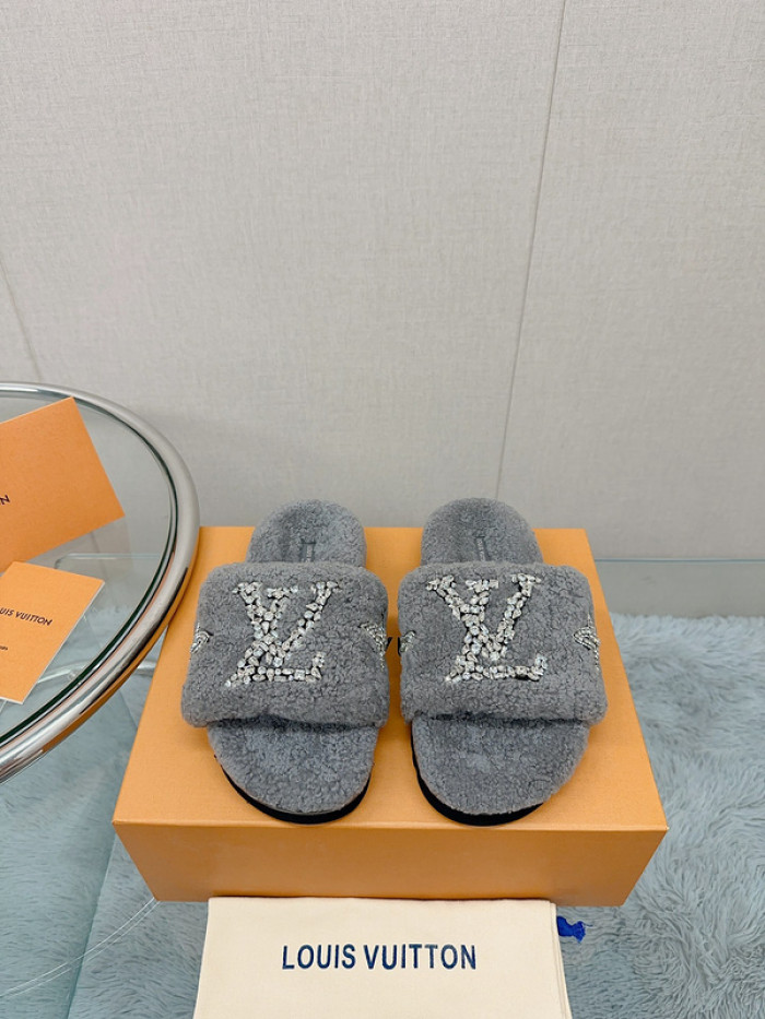 L&V SANDAL151