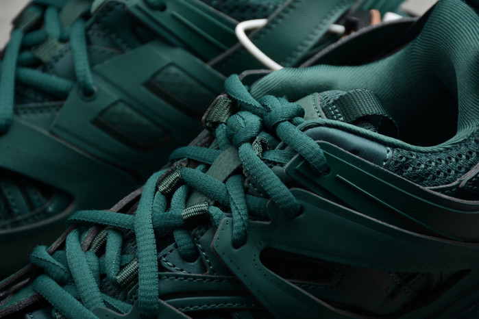 TRACK SNEAKER TS149
