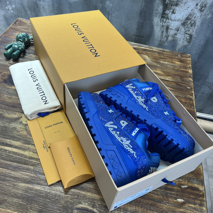 TRAINER MAXI TM067