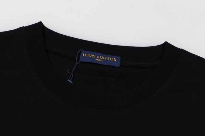 LV CLOTHES V00072