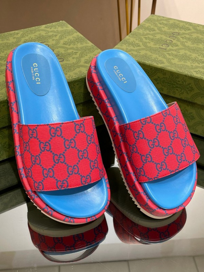 Gucc* Sandal 156