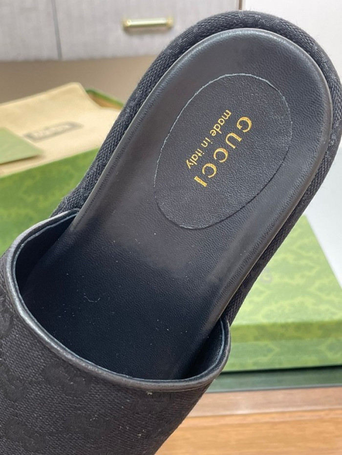 Gucc* Sandal 166