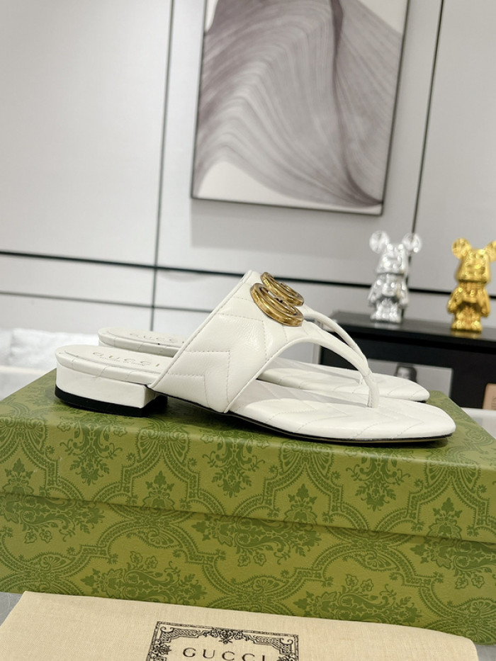 Gucc* Sandal 185