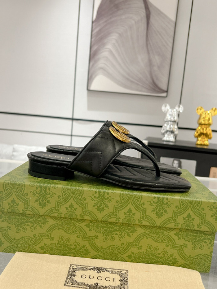 Gucc* Sandal 186