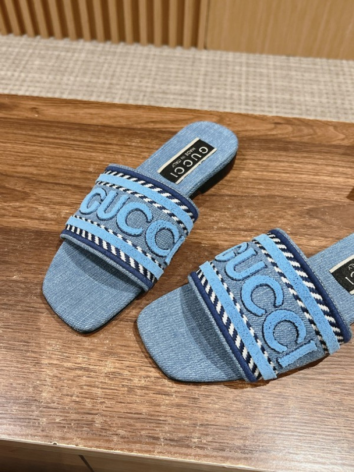 Gucc* Sandal 198