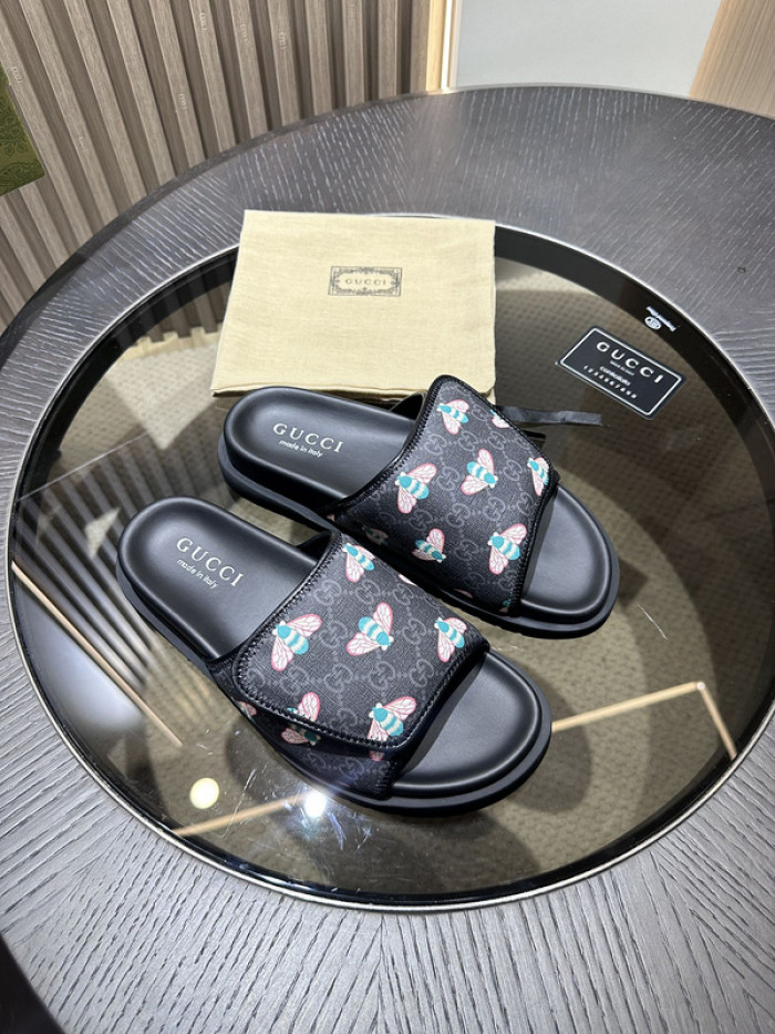 Gucc* Sandal 135