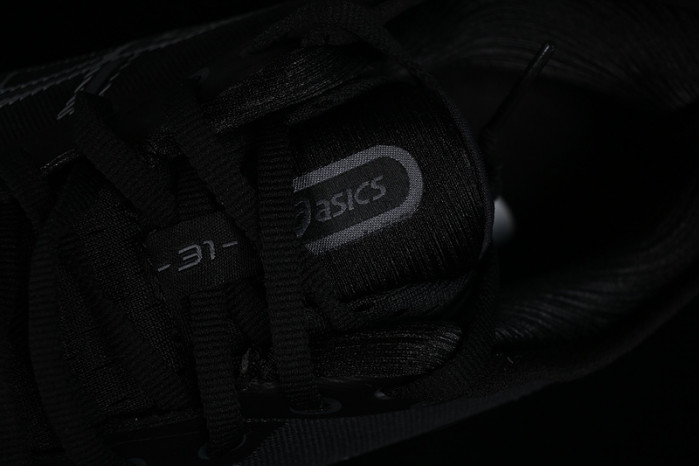 As*ic*s gel kayano 31