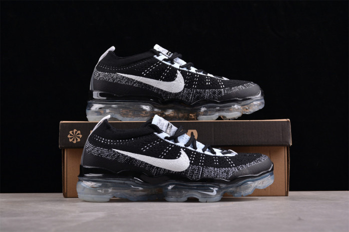 NIKE AIR VAPORMAX 2023 FLYKNIT