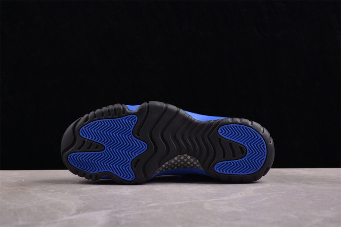 AIR JORDAN 11