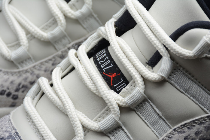 Air Jordan 11 Low Snakeskin Light Bone CD6846-002