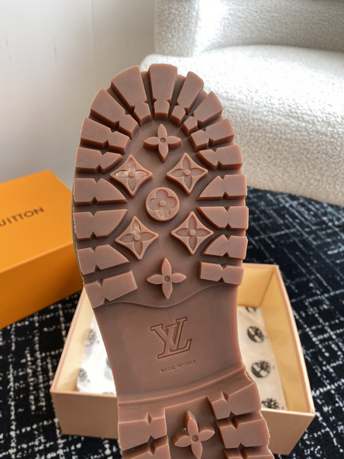 LV BOOST L000013