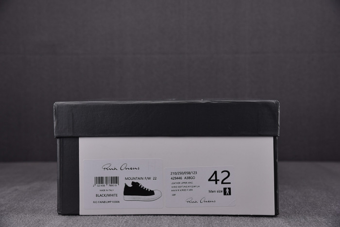 Rick Owen RO000300