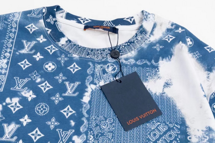 LV CLOTHES V0005