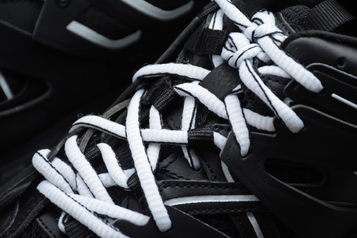 TRACK SNEAKER TS180
