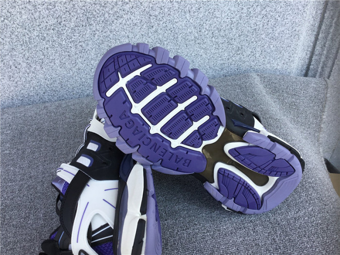 TRACK SNEAKER TS008