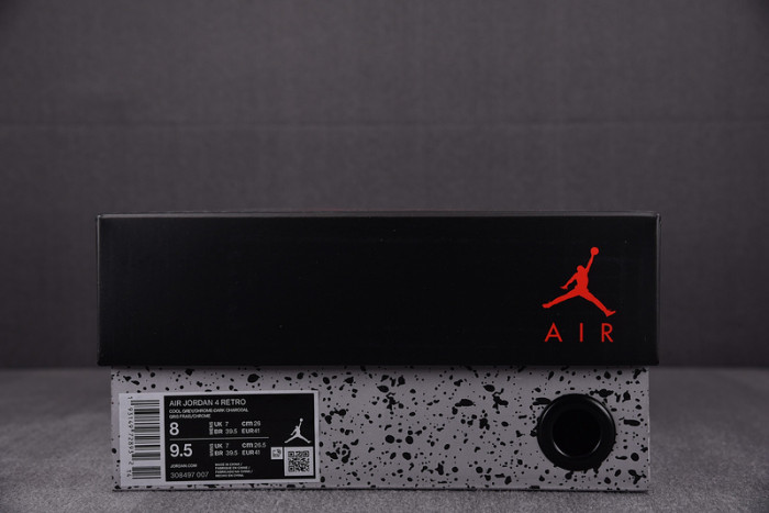Air Jordan 4