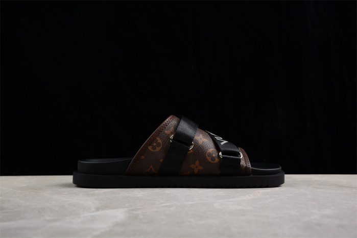 L&V SANDAL39