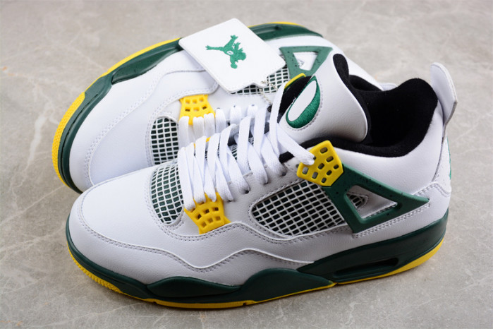 Air Jordan 4 PE