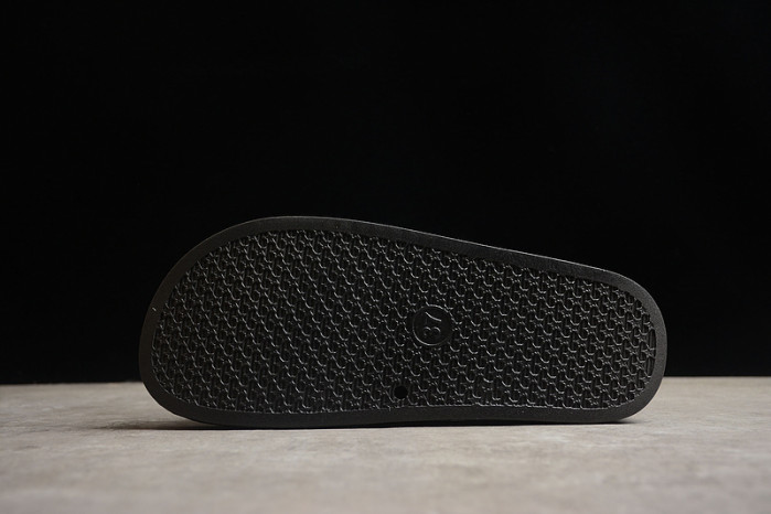 Gucc* Sandal 122