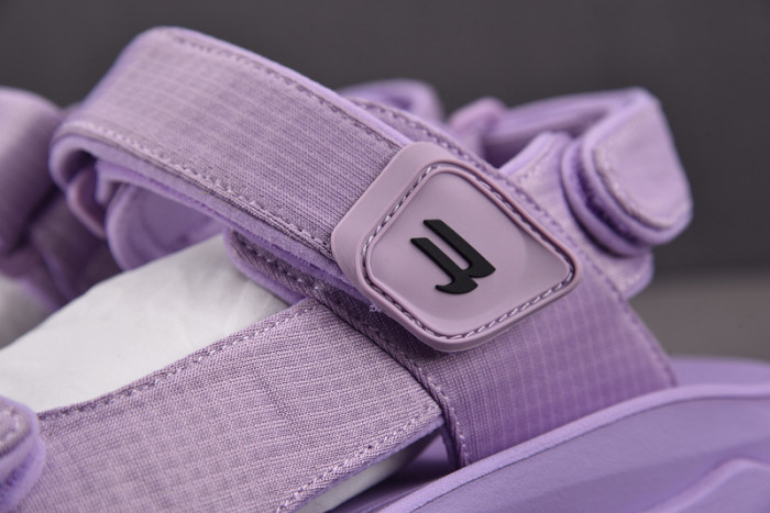 Balenciag* Sandal30