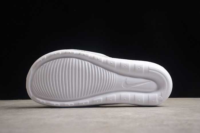NIKE SANDALS N-006