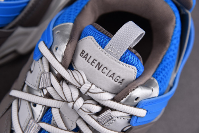 TRACK SNEAKER TS056