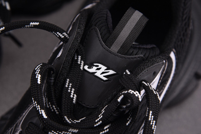 3XL SNEAKERS 3XL001