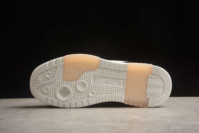 OFW SNEAKER