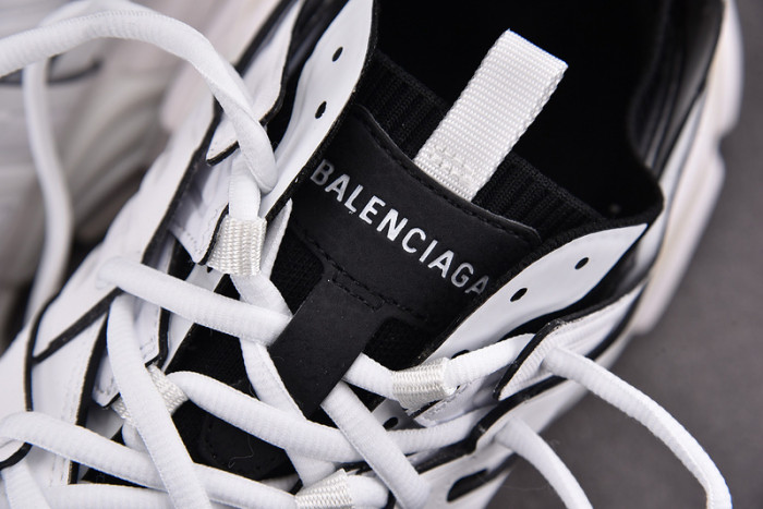 TRACK SNEAKER TS070