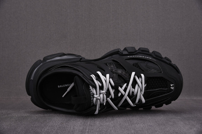 TRACK SNEAKER TS082
