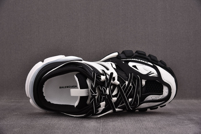 TRACK SNEAKER TS085