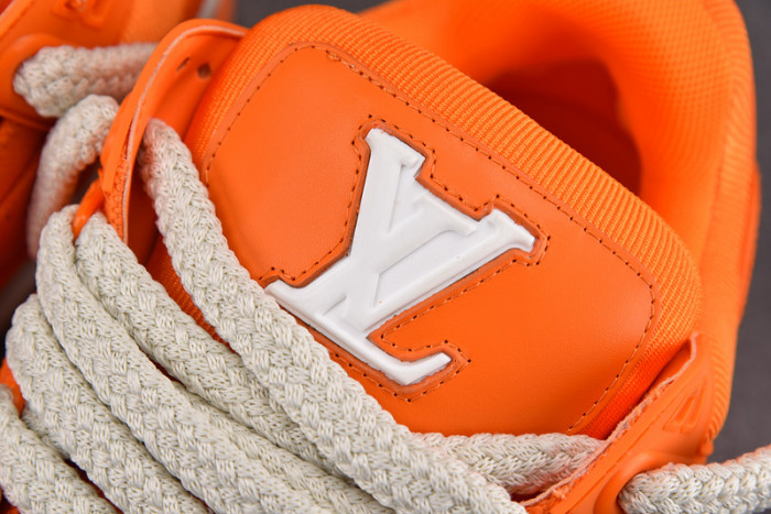 TRAINER MAXI TM009