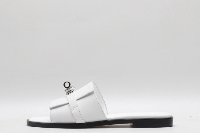 Herme* Sandal55