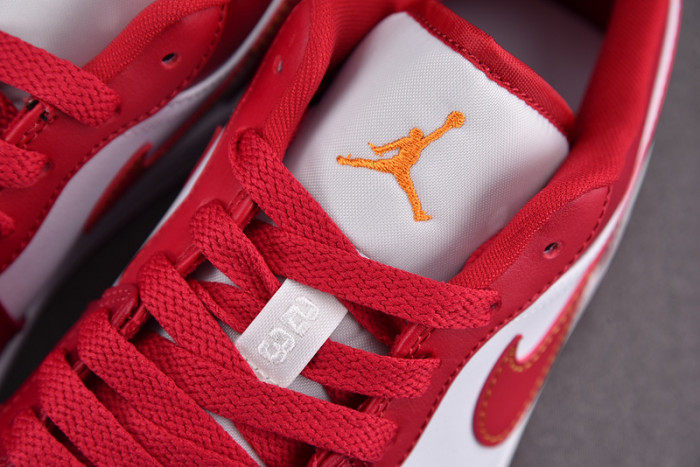AIR JORDAN 1 LOW