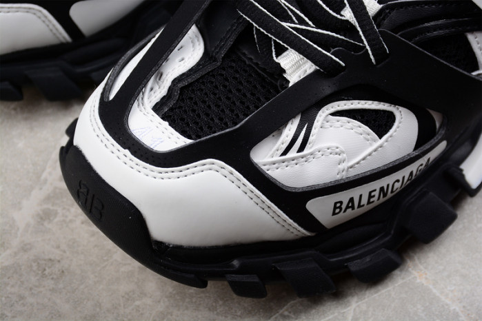 TRACK SNEAKER TS125