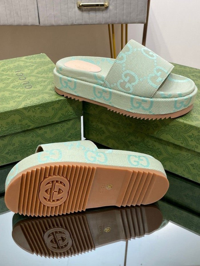 Gucc* Sandal 151