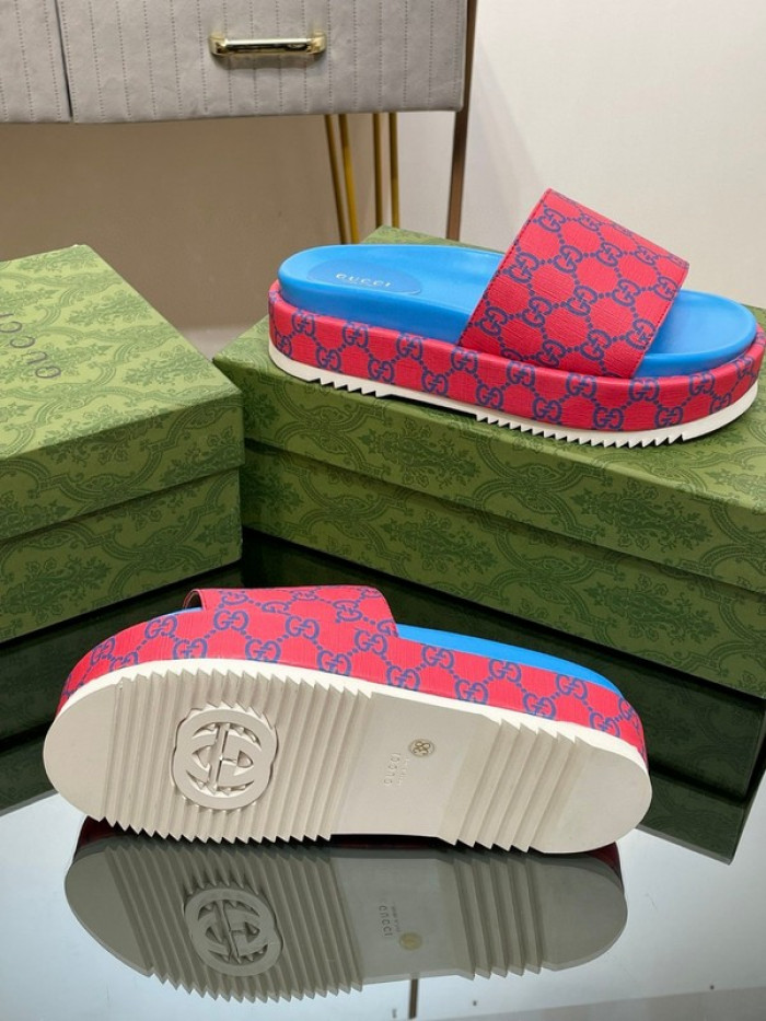 Gucc* Sandal 156