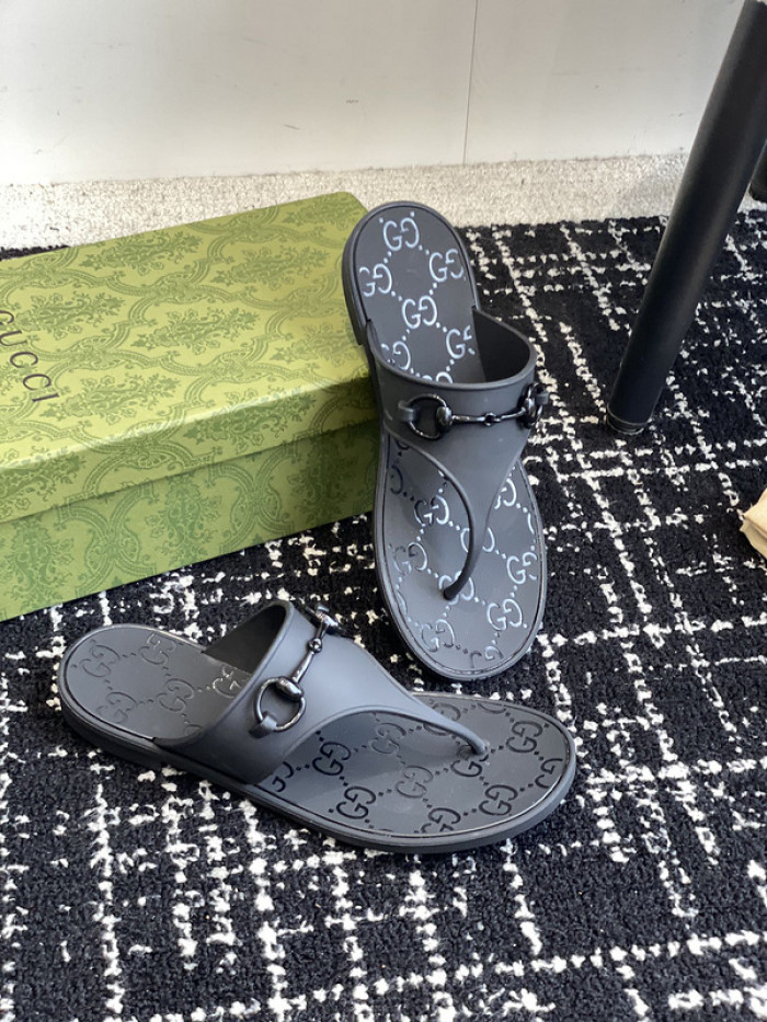 Gucc* Sandal 192
